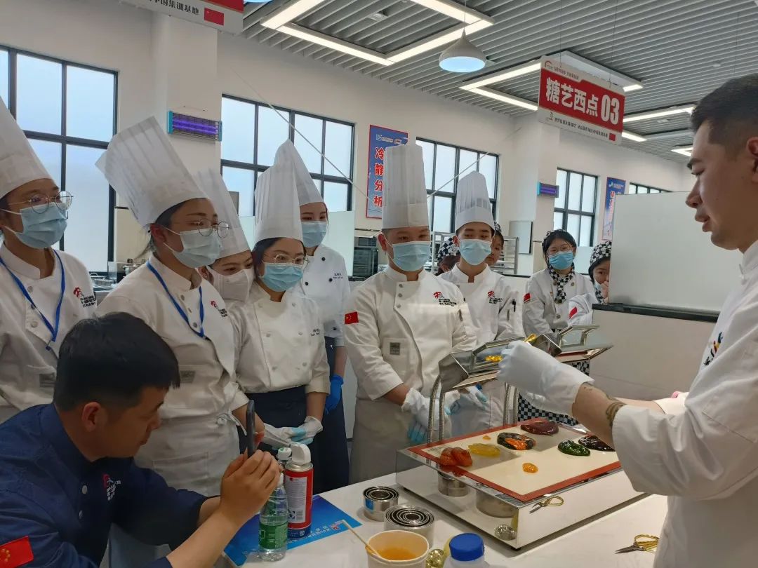 球友体育-足球篮球体育直播平台